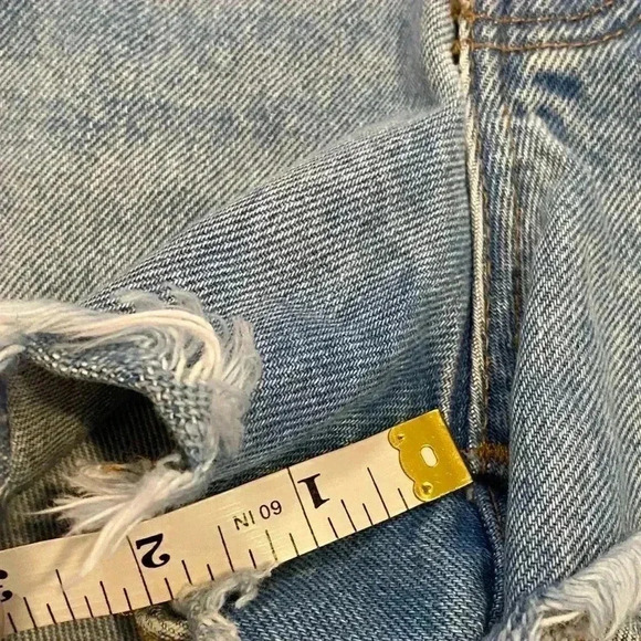 Madewell Relaxed Denim Shorts - Picture 6 of 9